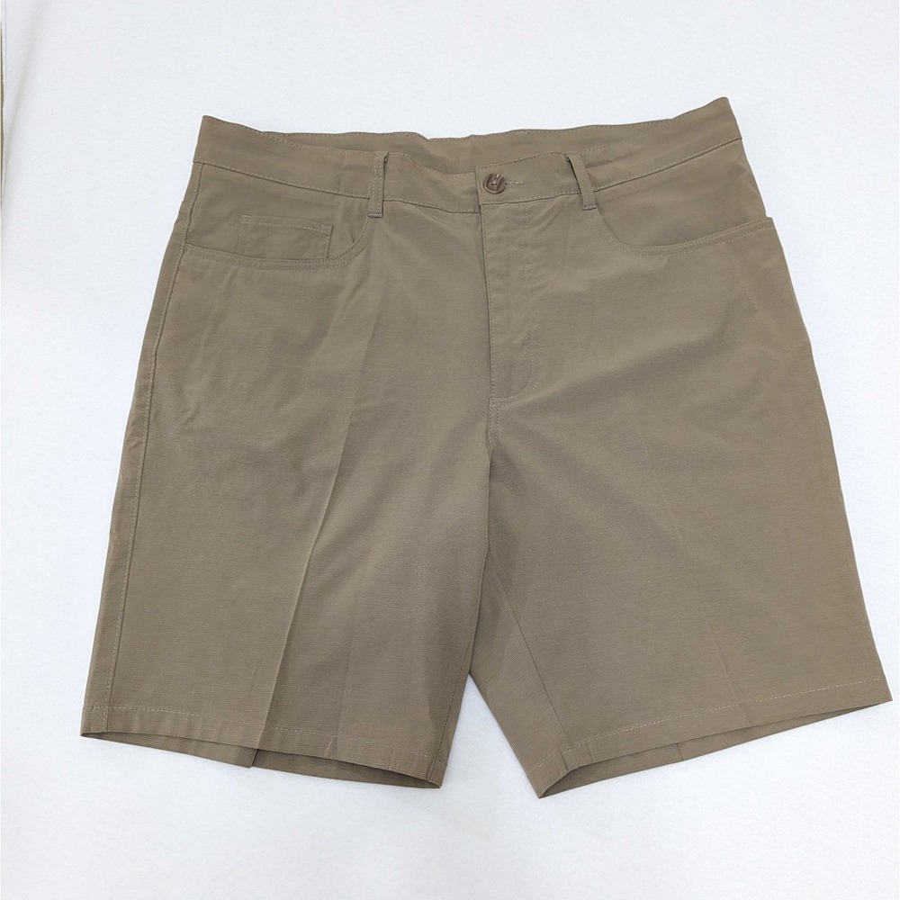 Ben Hogan Men's Tan Flat Front Size 38 Golf Shorts Polyester Blend 8.5" Inseam